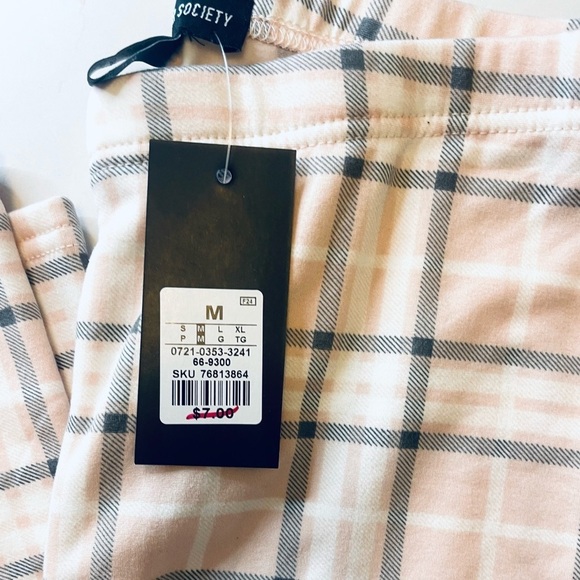 NEW Plush Soft Legging Set of Two | Beige Plaid and Fair Isle Pattern NWT - Picture 4 of 7